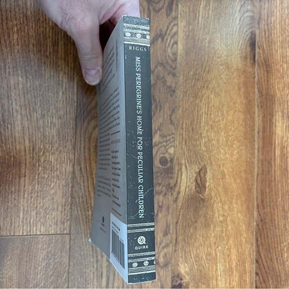 Ransom Riggs - Picture 2 of 5